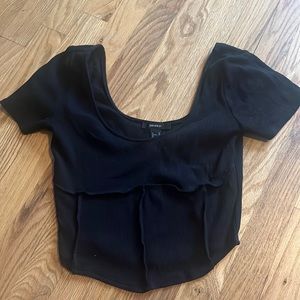 Black t shirt crop top
